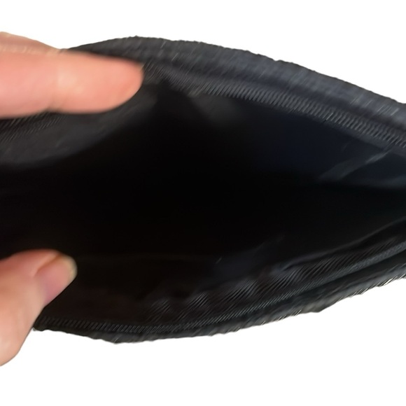 Beaded Turtle Wristlet - Picture 3 of 4